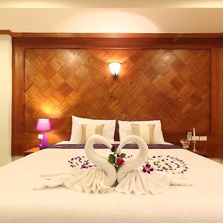 A Casa Di Luca Hotel Patong Room photo