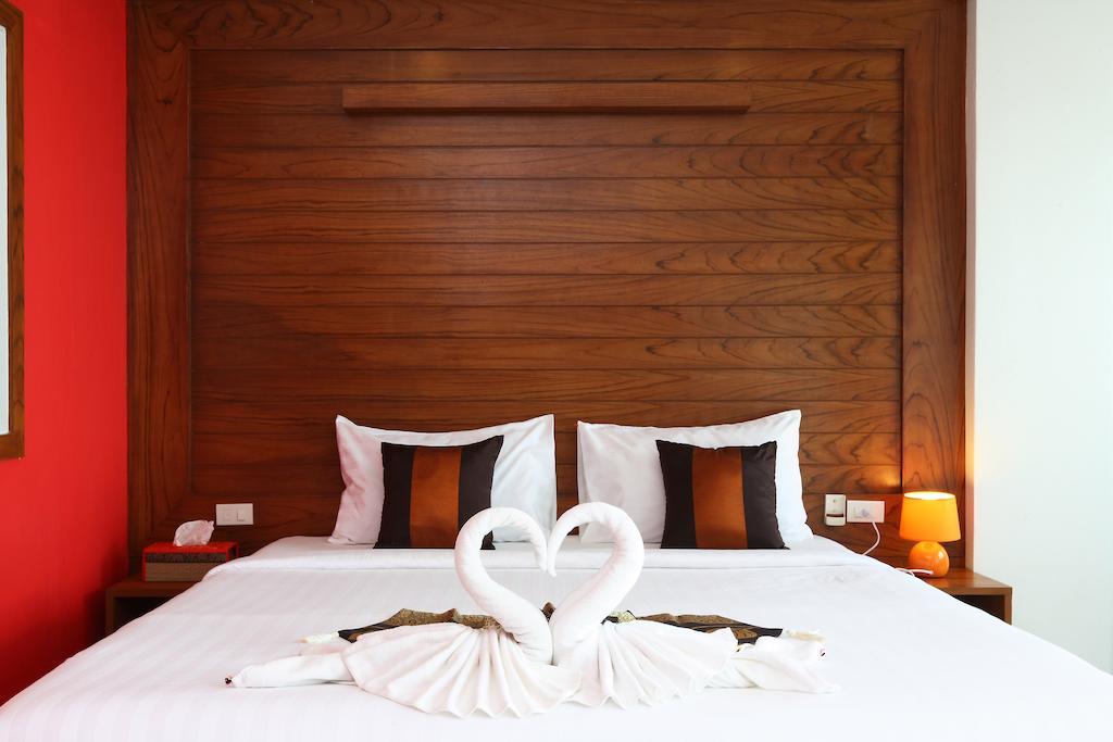 A Casa Di Luca Hotel Patong Room photo