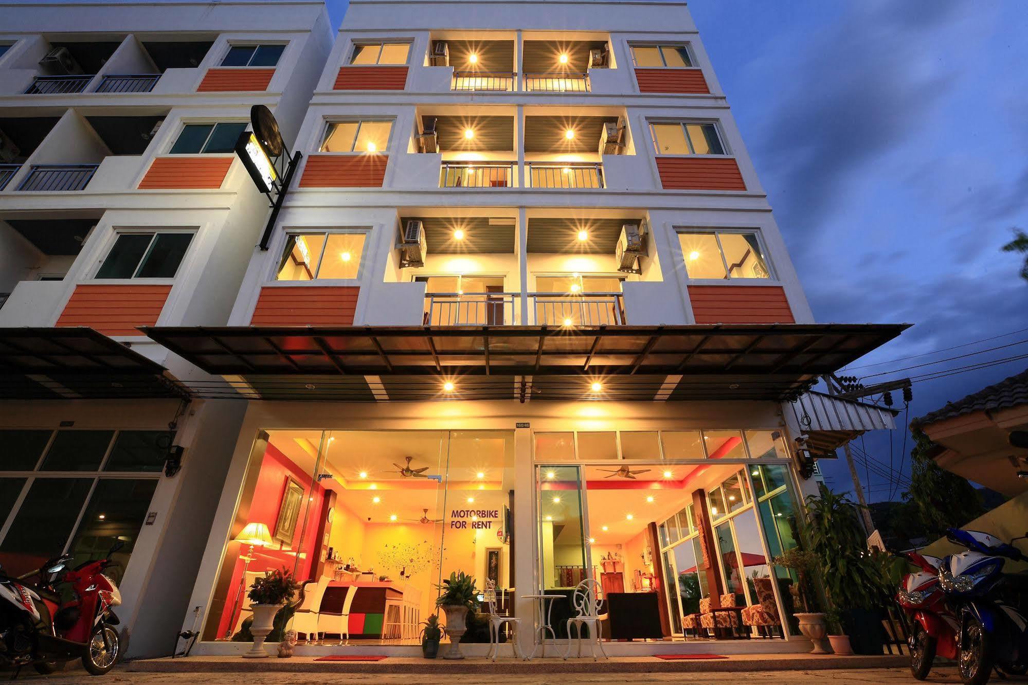 A Casa Di Luca Hotel Patong Exterior photo